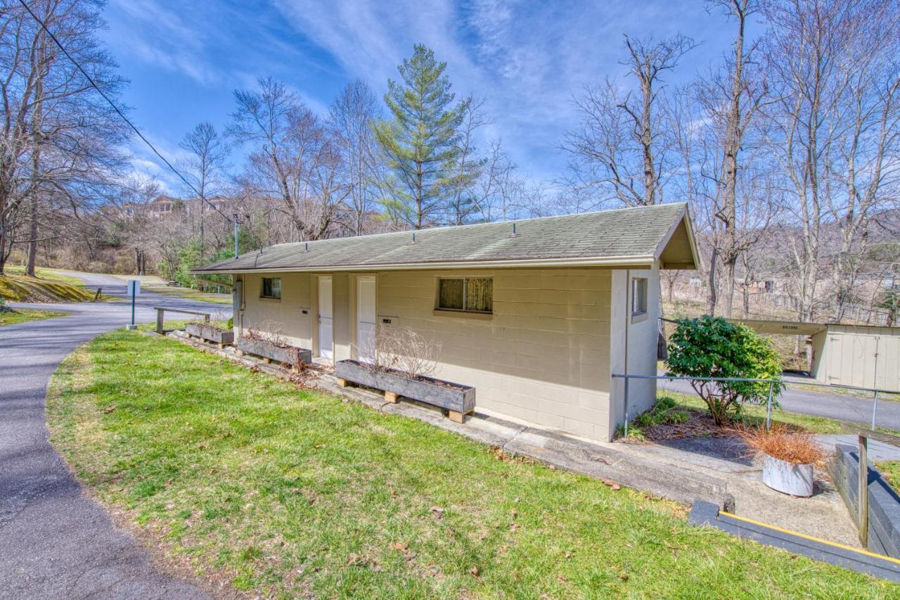 Campground Cabin Holiday home Lake Junaluska