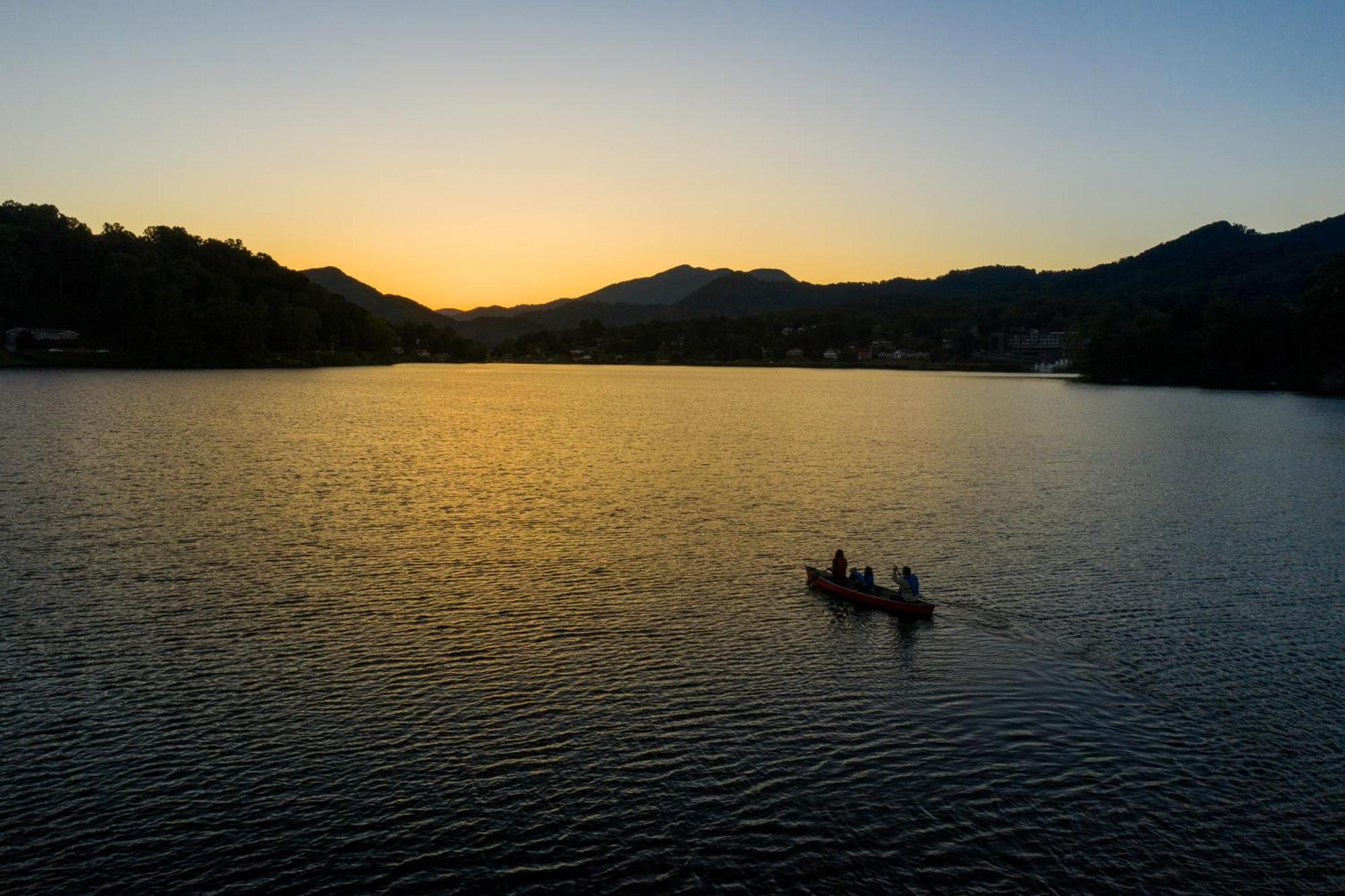 Campground Cabin Holiday home Lake Junaluska